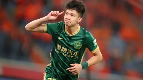 南通支云中甲队决定暂时解除谢辉教练职务